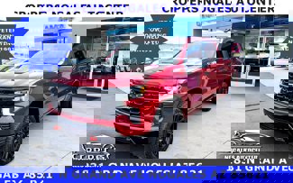 New 2025 Chevrolet Silverado 1500 LT Trail Boss w/ Convenience Package II image 1