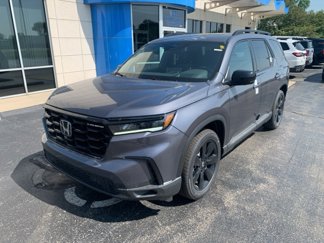 New 2025 Honda Pilot Black Edition image 1