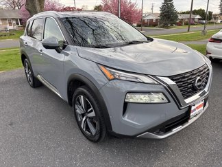 Used 2023 Nissan Rogue SL w/ SL Premium Package image 1
