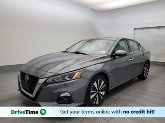 Used 2020 Nissan Altima 2.5 SV image 1