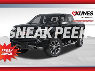 New 2026 GMC Canyon Denali image 1