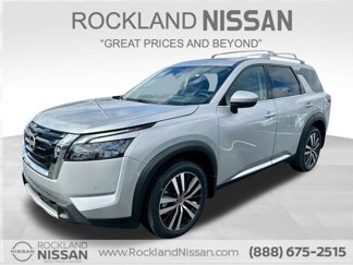 New 2025 Nissan Pathfinder Platinum image 1