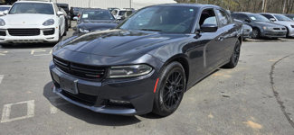 Used 2017 Dodge Charger SXT image 1