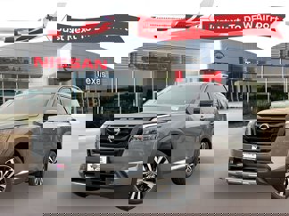 New 2025 Nissan Pathfinder Platinum image 1