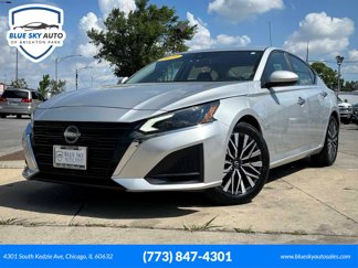 Used 2023 Nissan Altima 2.5 SV w/ SV Premium Package image 1