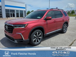 New 2025 Honda Pilot Touring image 1