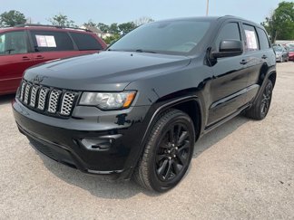 Used 2019 Jeep Grand Cherokee Altitude image 1
