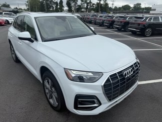 Used 2024 Audi Q5 2.0T Premium Plus w/ Premium Plus Package image 1