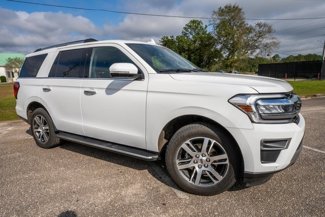 Used 2023 Ford Expedition Limited image 1