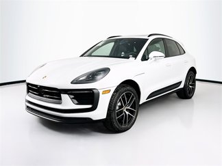 New 2025 Porsche Macan image 1