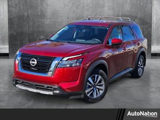 New 2025 Nissan Pathfinder SL image 1