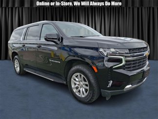 Used 2022 Chevrolet Suburban LT w/ Luxury Package image 1