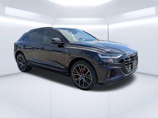 Certified 2022 Audi Q8 Premium Plus image 1