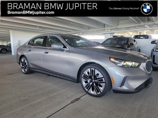 New 2026 BMW 530i w/ Premium Package image 1