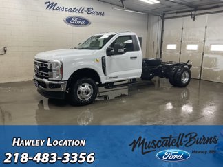 New 2025 Ford F350 XLT image 1