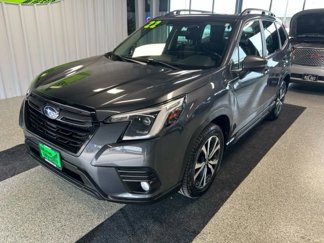 Used 2022 Subaru Forester Limited image 1