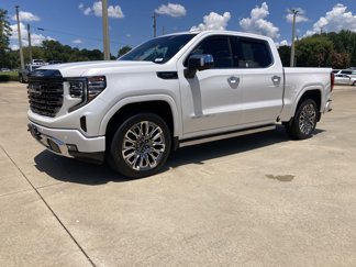 Used 2024 GMC Sierra 1500 Denali Ultimate image 1
