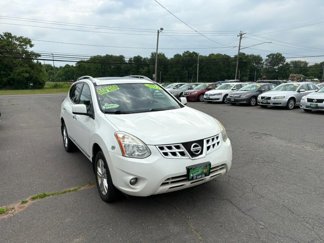 Used 2013 Nissan Rogue SV w/ Premium Pkg image 1