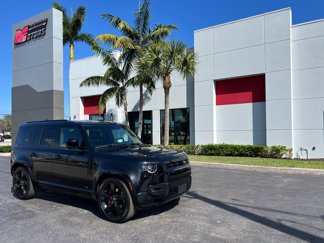 Used 2024 Land Rover Defender 110 X image 1