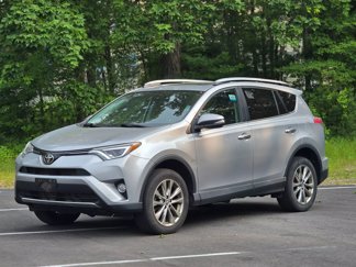Used 2016 Toyota RAV4 Limited image 1