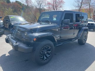 Used 2018 Jeep Wrangler Unlimited Sahara image 1
