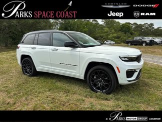New 2025 Jeep Grand Cherokee Summit image 1