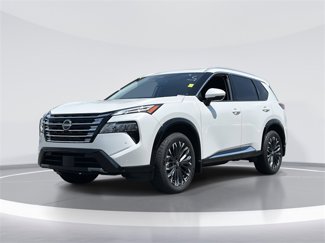 Used 2024 Nissan Rogue Platinum w/ Platinum Premium Package image 1