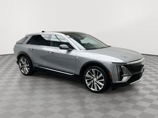 Used 2024 Cadillac Lyriq Luxury w/ LPO, Floor Liner Package image 1