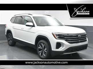 New 2025 Volkswagen Atlas SE image 1
