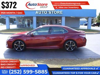 Used 2018 Toyota Camry XSE image 1