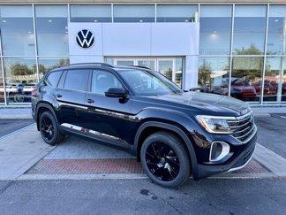 New 2025 Volkswagen Atlas SE image 1