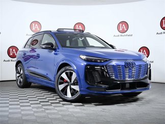 New 2025 Audi SQ6 e-tron Prestige image 1