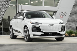 New 2025 Audi Q6 e-tron Premium Plus image 1