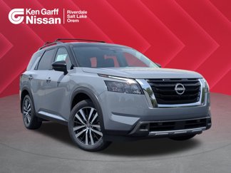 New 2025 Nissan Pathfinder Platinum image 1