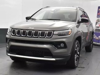 Used 2023 Jeep Compass Limited image 1