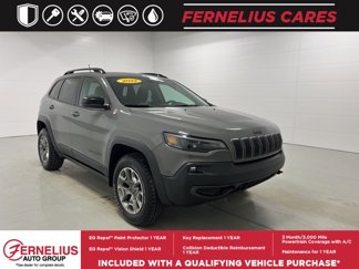 Used 2022 Jeep Cherokee Trailhawk image 1