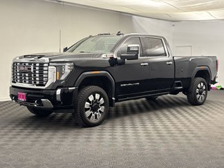 Used 2024 GMC Sierra 3500 Denali w/ Denali Reserve Package image 1
