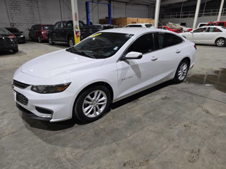 Used 2018 Chevrolet Malibu LT image 1