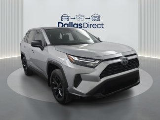 Used 2024 Toyota RAV4 LE image 1