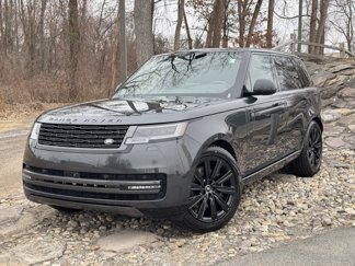 New 2025 Land Rover Range Rover SE image 1