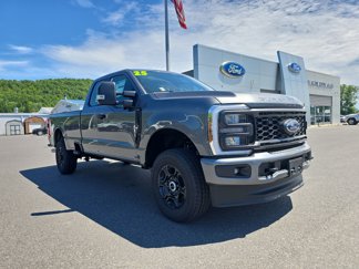 New 2025 Ford F350 XL image 1