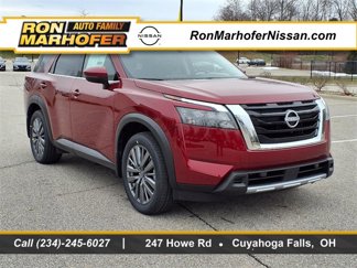 New 2025 Nissan Pathfinder SL w/ SL Premium Package image 1