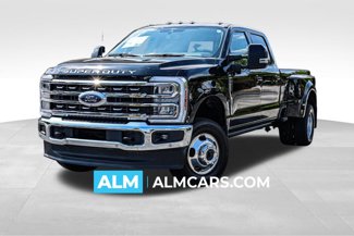 Used 2024 Ford F350 Lariat image 1