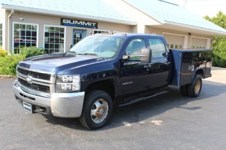 Used 2010 Chevrolet Silverado 3500 W/T image 1