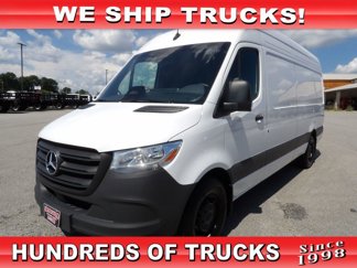 Used 2025 Mercedes-Benz Sprinter 2500 video 1