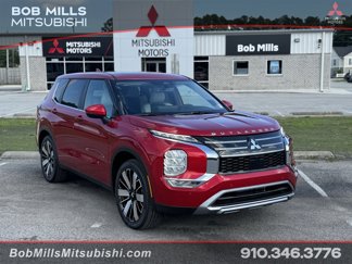 New 2025 Mitsubishi Outlander SE image 1