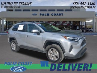 Used 2023 Toyota RAV4 XLE image 1