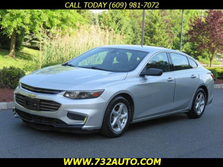 Used 2017 Chevrolet Malibu LS image 1