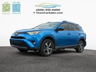 Used 2017 Toyota RAV4 XLE image 1