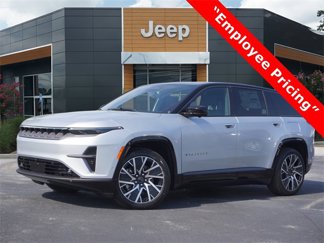 New 2025 Jeep Wagoneer Limited image 1